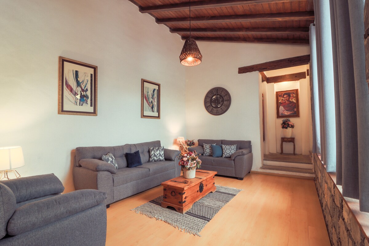 Top performing Airbnb: Moonlight Home in Parras De La Fuente
