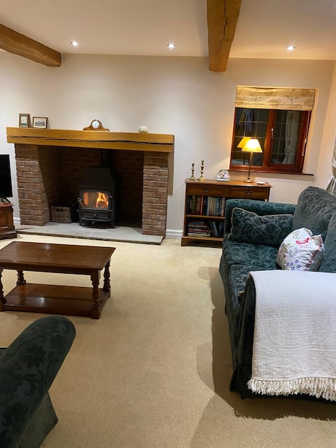 Popular Airbnb listing: Beautiful Billinge in St. Helens