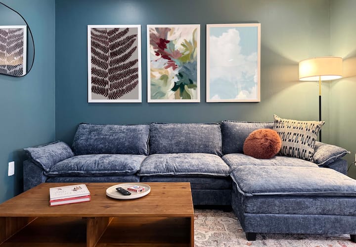 King Beds | Free Parking | Eclectic | Walkable - Conshohocken, PA