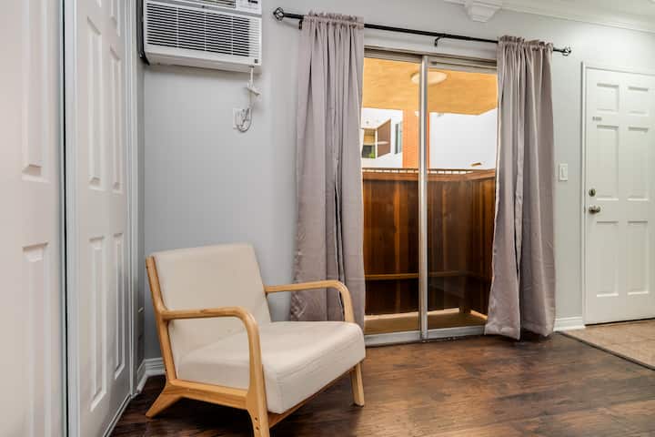 Studio In Toluca Lake - Perfect For Travel Nurses - Los Ángeles, CA