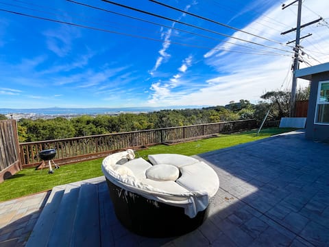 Luxury Home with Bay View & SFO - Hosted