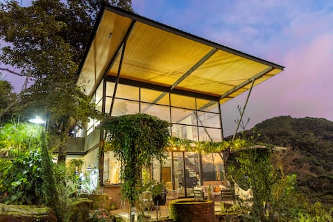 Top-earning Airbnb listing in El Valle, 3 bedrooms