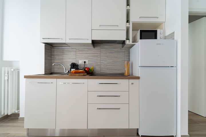 Modern Flat [10' From Duomo] - Milano
