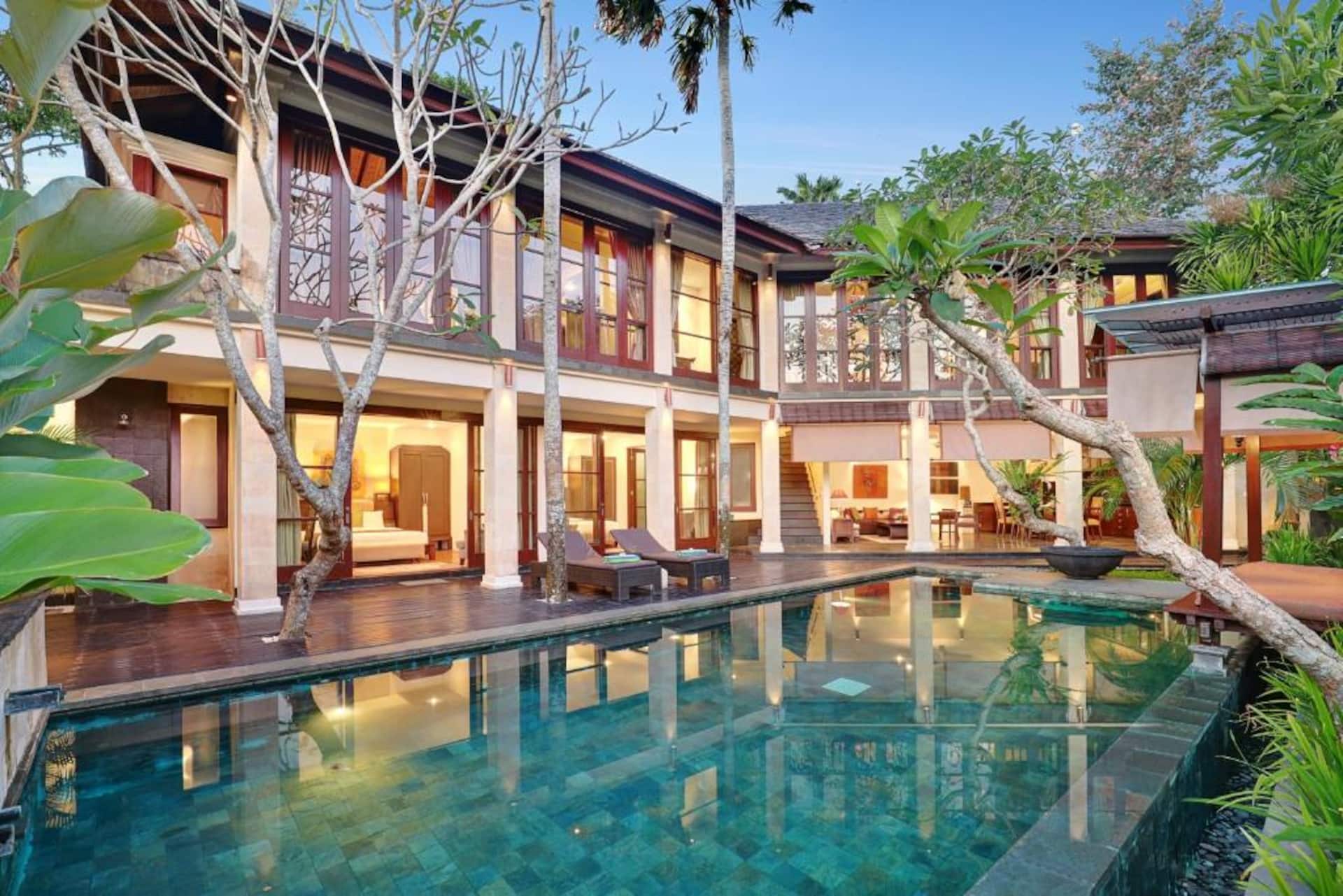 Sunlit Luxe Sanctuary 3 Bedroom Private Villa in Jimbaran