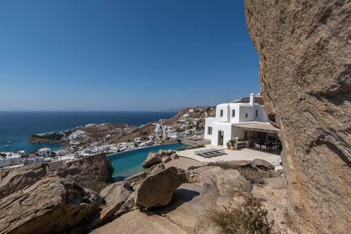 Villa Roccia | MG Villas Mykonos gallery image 5