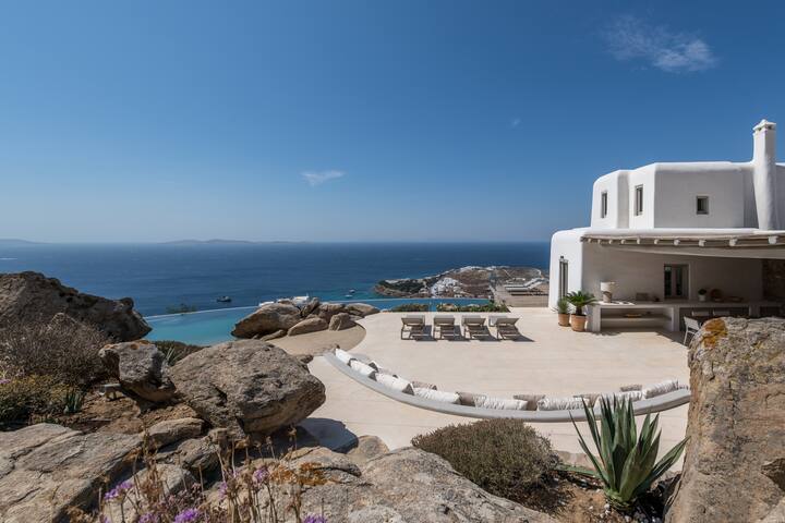 Villa Roccia | MG Villas Mykonos gallery image 4