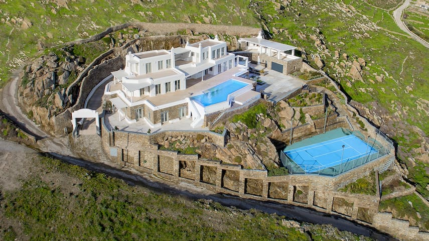 Villa Divine | 10 bedrooms in Ornos | Tennis court