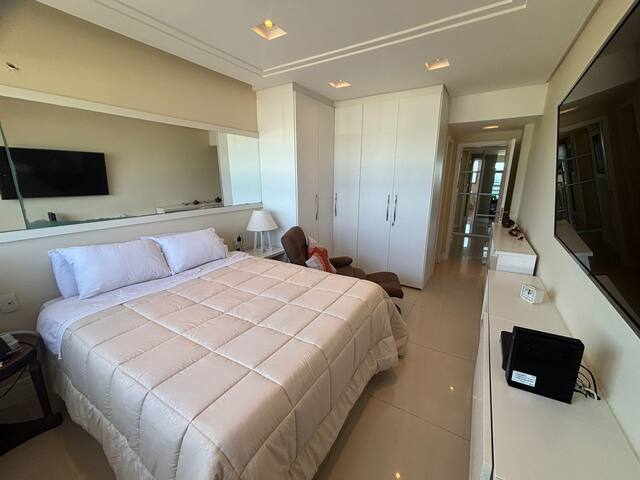 Belíssimo 2 Qtos Frente Mar gallery image 5