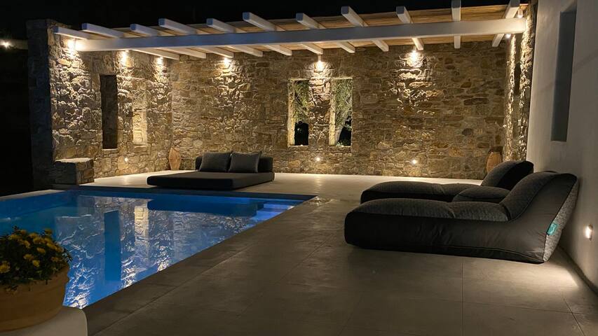 Villa Camelia 2 – Psarou – Private Pool & Jacuzzi gallery image 5
