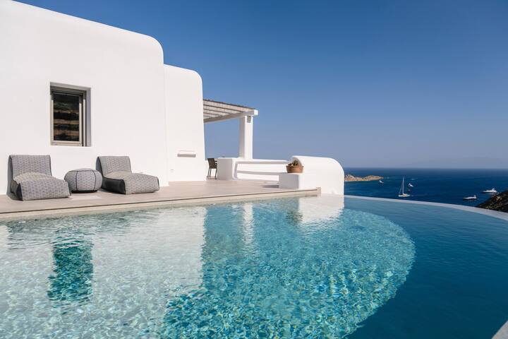 Villa Camelia 2 – Psarou – Private Pool & Jacuzzi gallery image 4