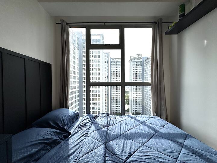 En dubbelsäng, med en fantastisk utsikt över horisonten ️ 