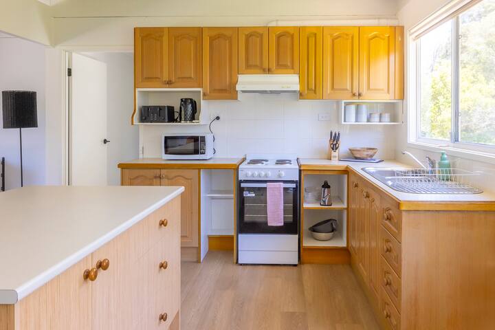 Beachside Bliss Awaits gallery image 4