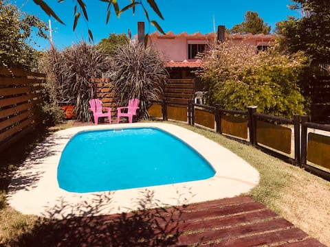 House 2-Cabins with Heated Pool