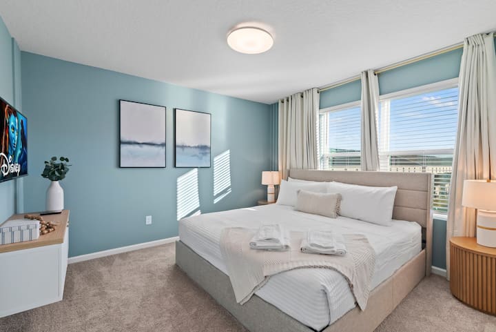 Dhoma e gjumit në katin e dytë me banjë të përbashkët me dhomën e gjumit 3