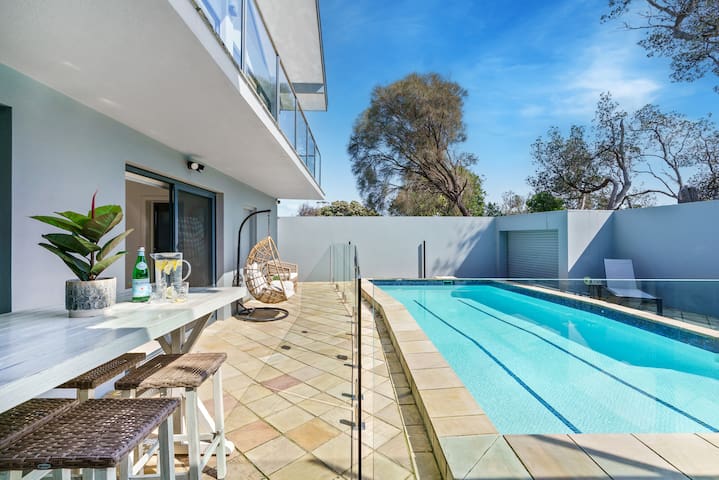 Absolute Beach Frontage