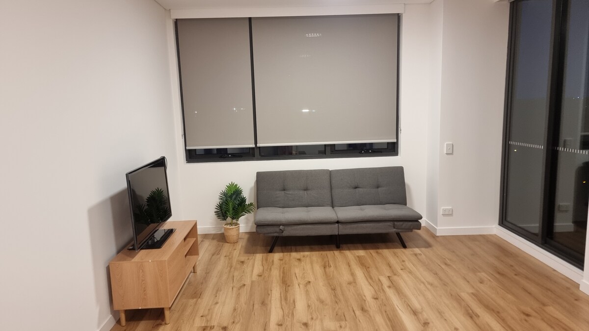 Top performing Airbnb: City View Apartment in Lidcombe in Lidcombe