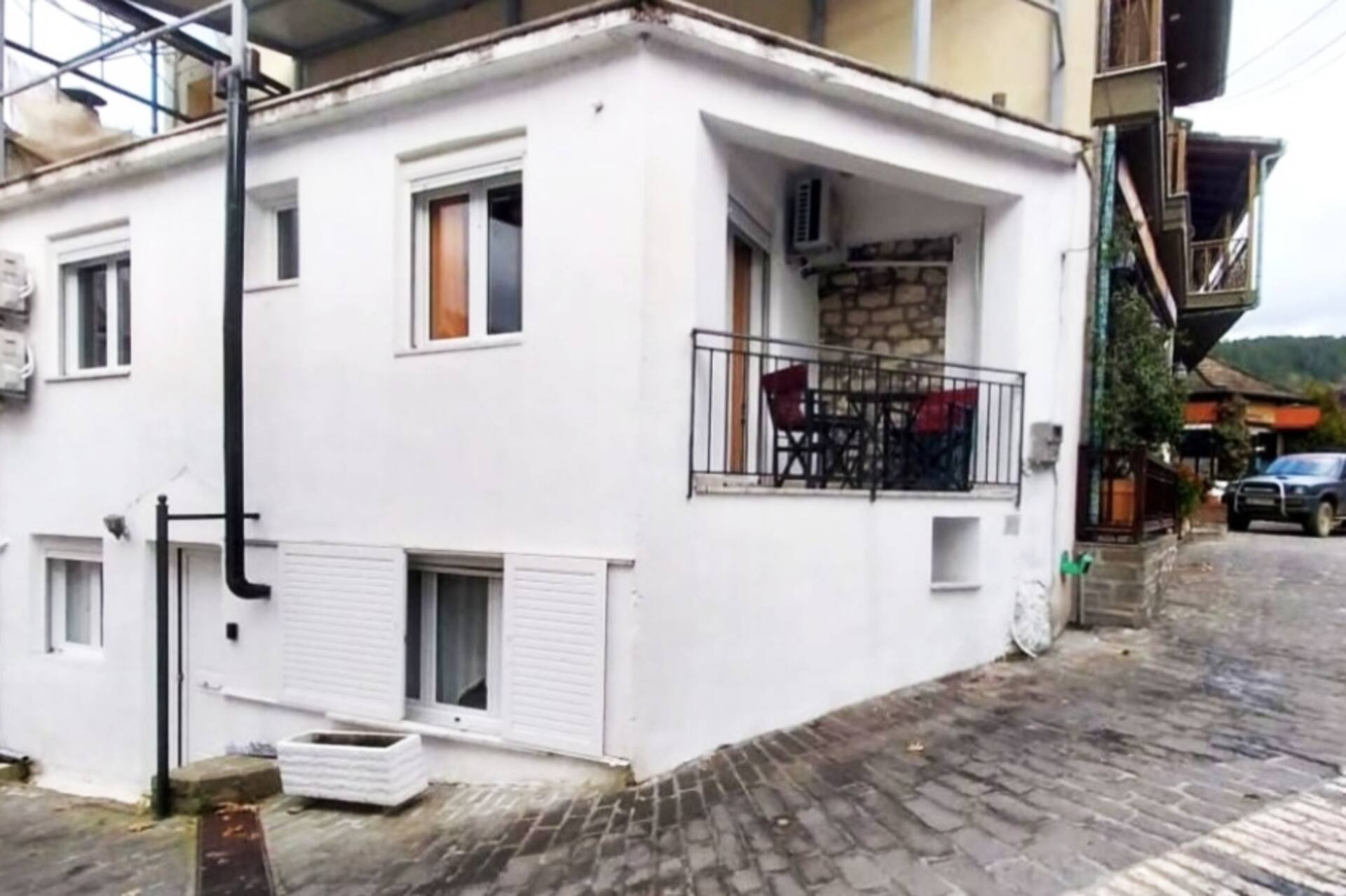 Allegro House