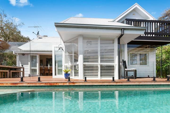 Hamptons Hughes, Beach, Gas Heated Pool, Sorrento gallery image 2