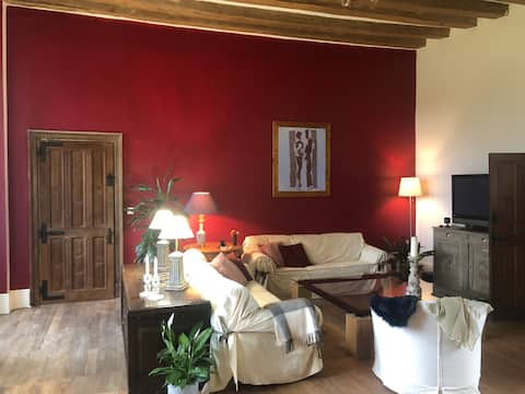 Castle in Saché: 45 m², view of ponds & park