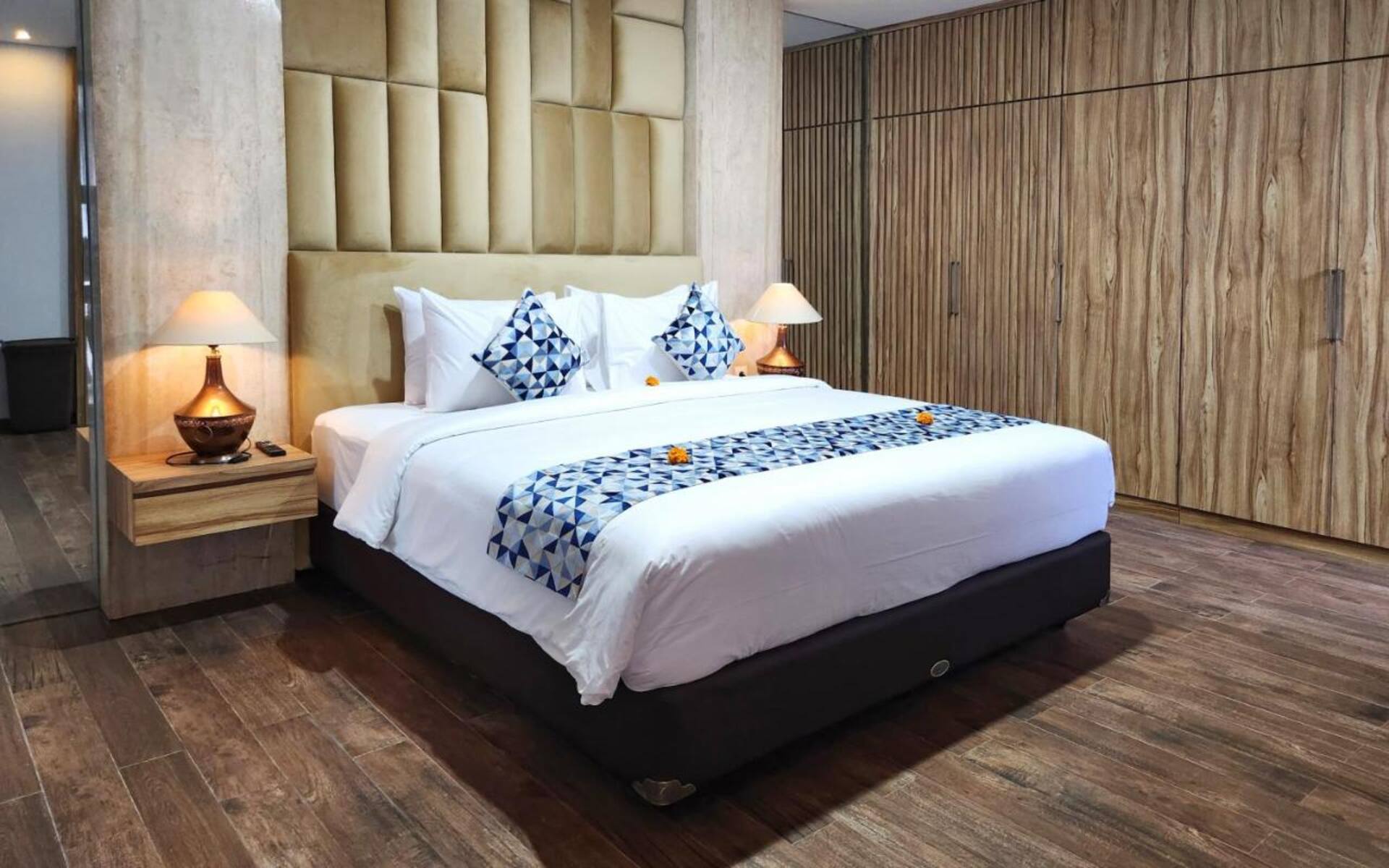 Spacious Billiard Lounge 2 Bedroom Private Villa in Bali 2