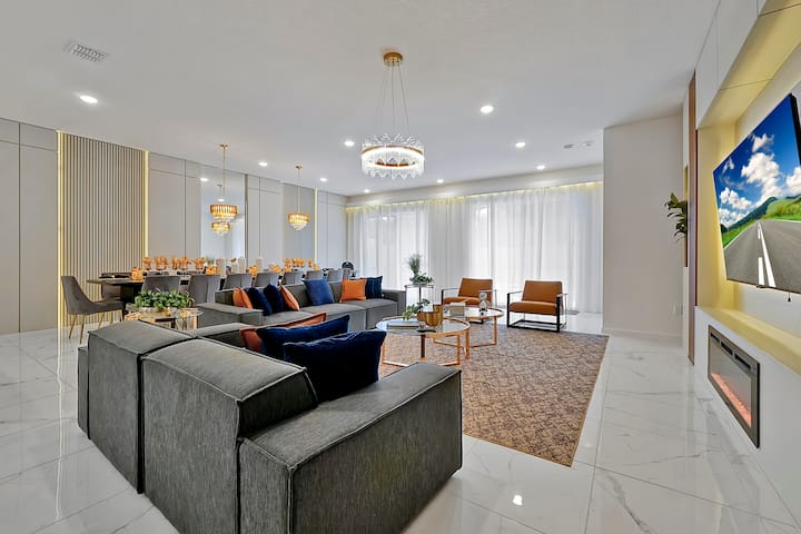 Gorgeous 12bdr/11.5 Bath/theater/sleeps 30/game Rm - 基西米
