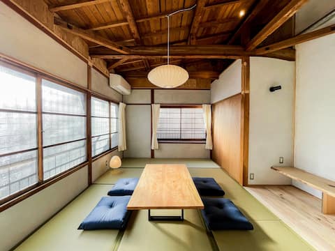 [1 minute walk from the station] Entire house for rent/Maximum 6 people