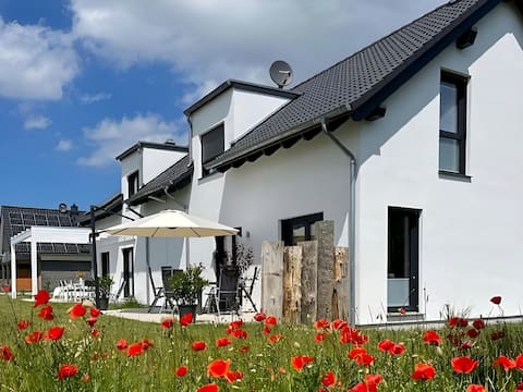 Usedom vacation home Ankerplatz 2 • Sauna & fireplace