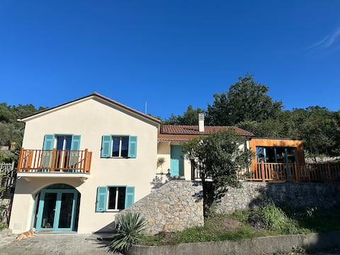 The Friendly South “slow natural living”