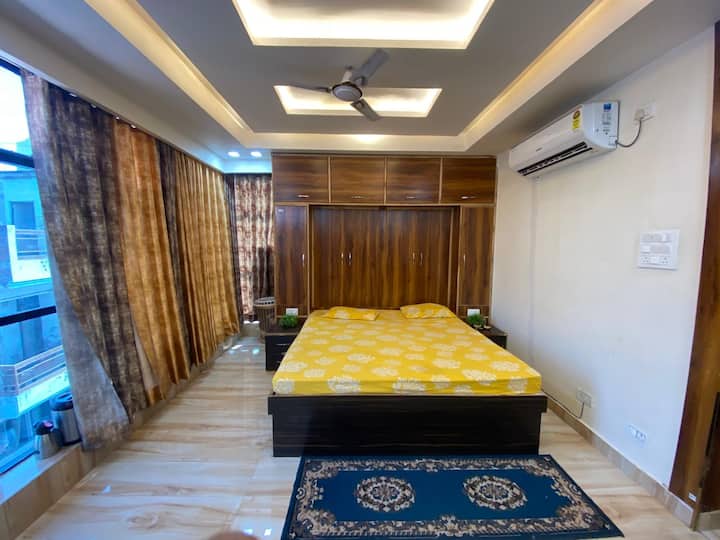 Stay Near Sangam Ganga River - Prayagraj