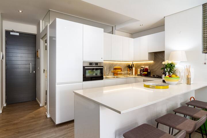 Hideaway by Green Point Stadium gallery image 5