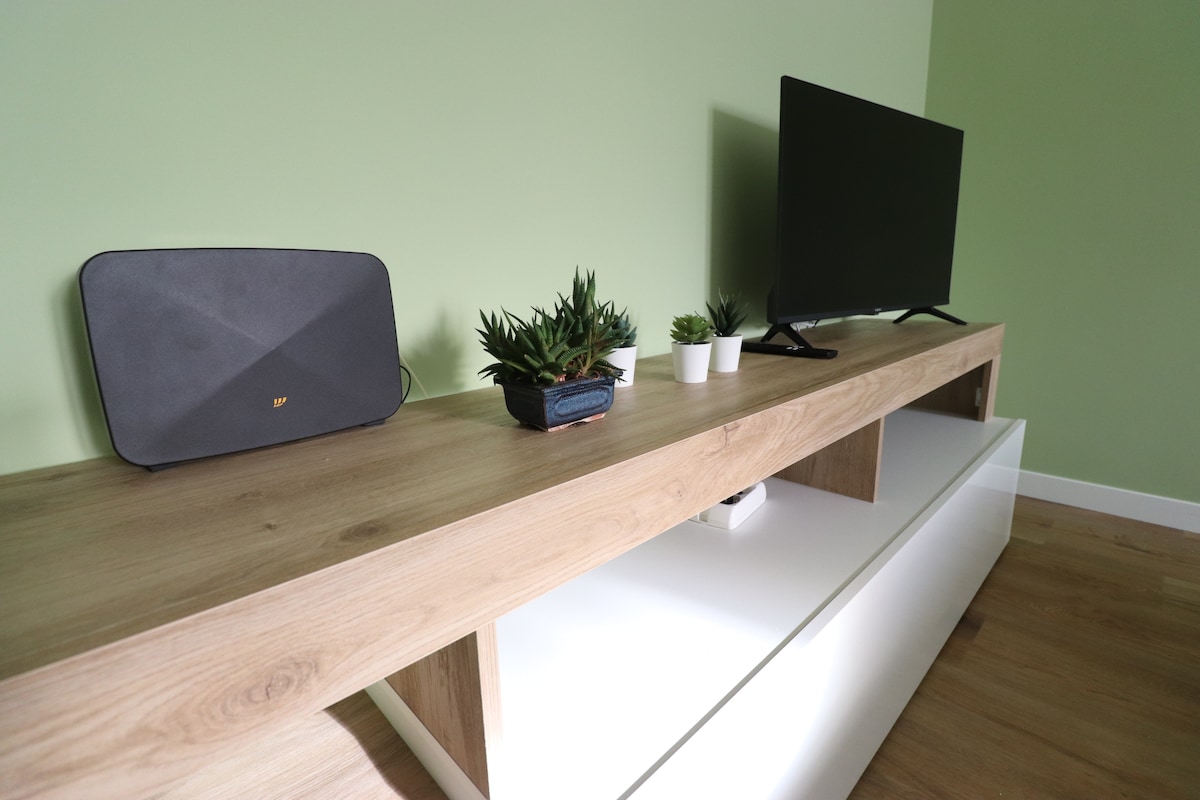 Proprietà Airbnb di successo: 6° Piano, metropolitana Cenisio a Milano