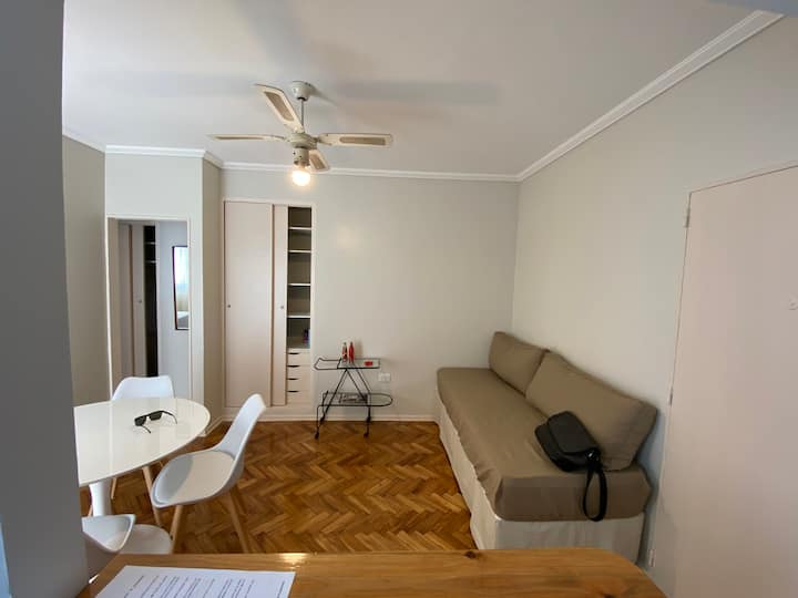Departamento de 2 ambientes con 1 dormitorio en San Cristóbal
