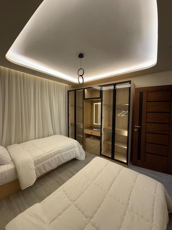 غرفة النوم 2