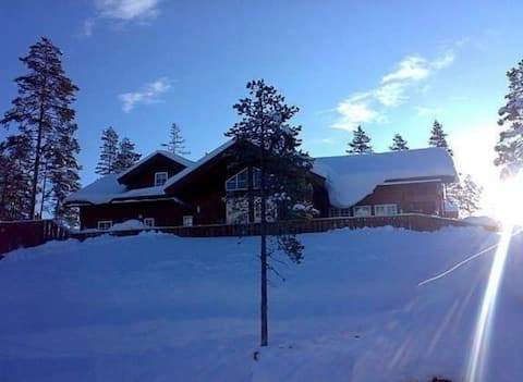 18 person family cottage.