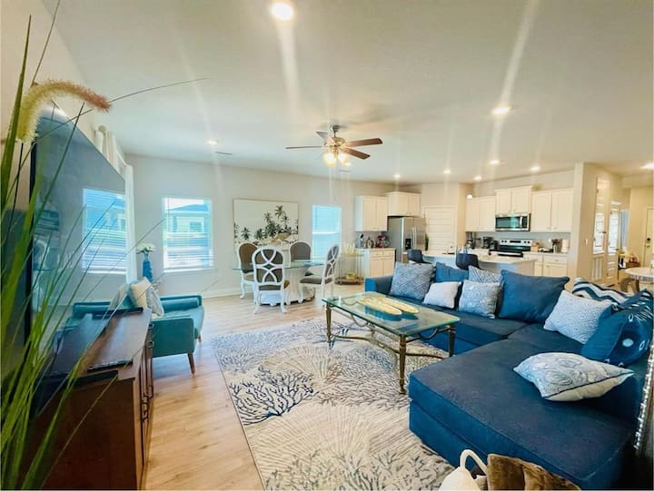 Beach, 2 Pools, Lake View, Bicycles. - Mexico Beach, FL