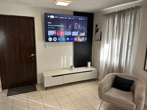 Top Airbnb: Family House • Beach 5 min by car • Quiet area. in Heroica Guaymas