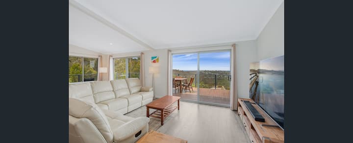 "The Lookout" In Merimbula - Merimbula