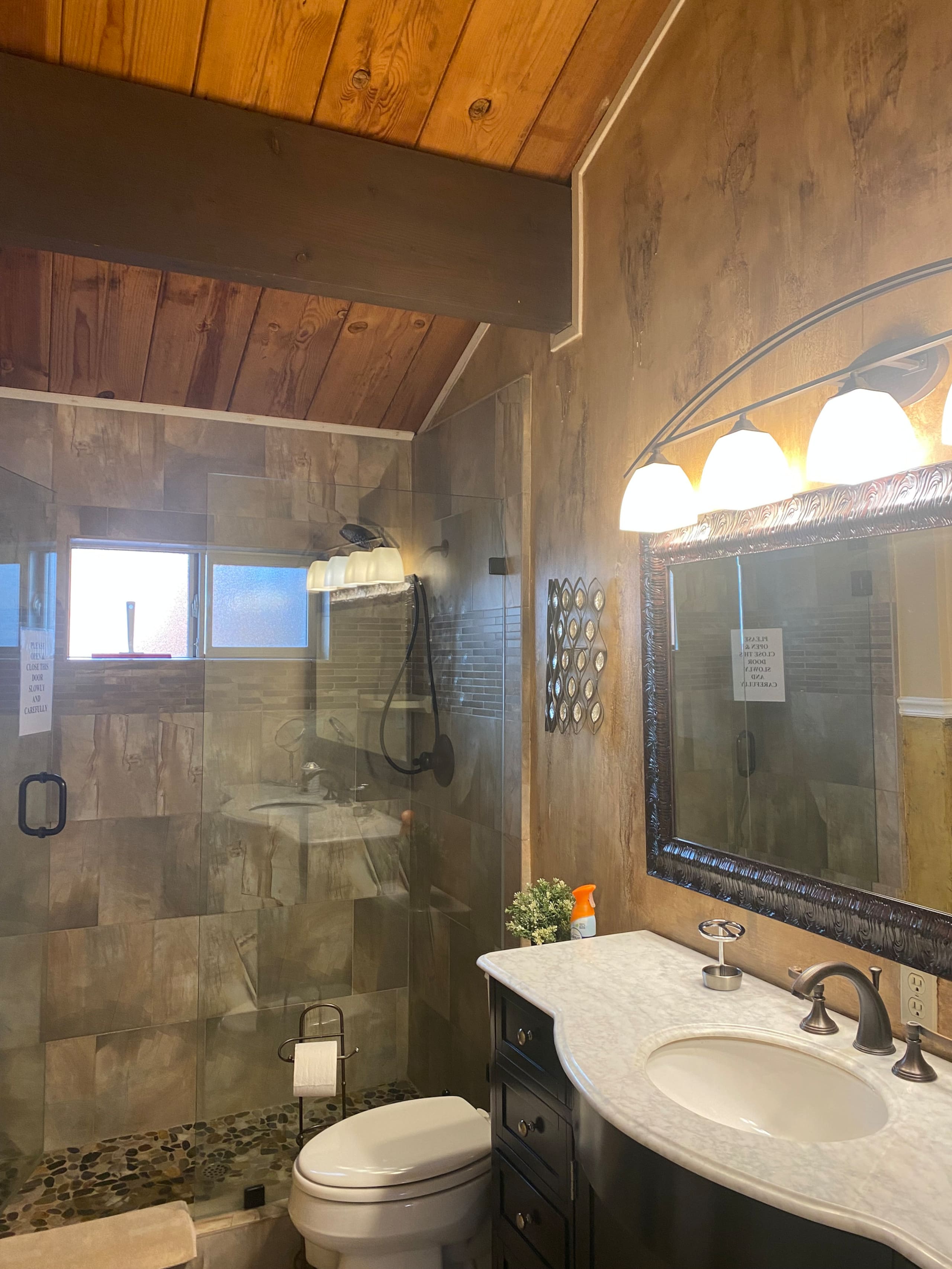 Remodeled 5BR Family Home Near Lake & Heavenly - Photo 7