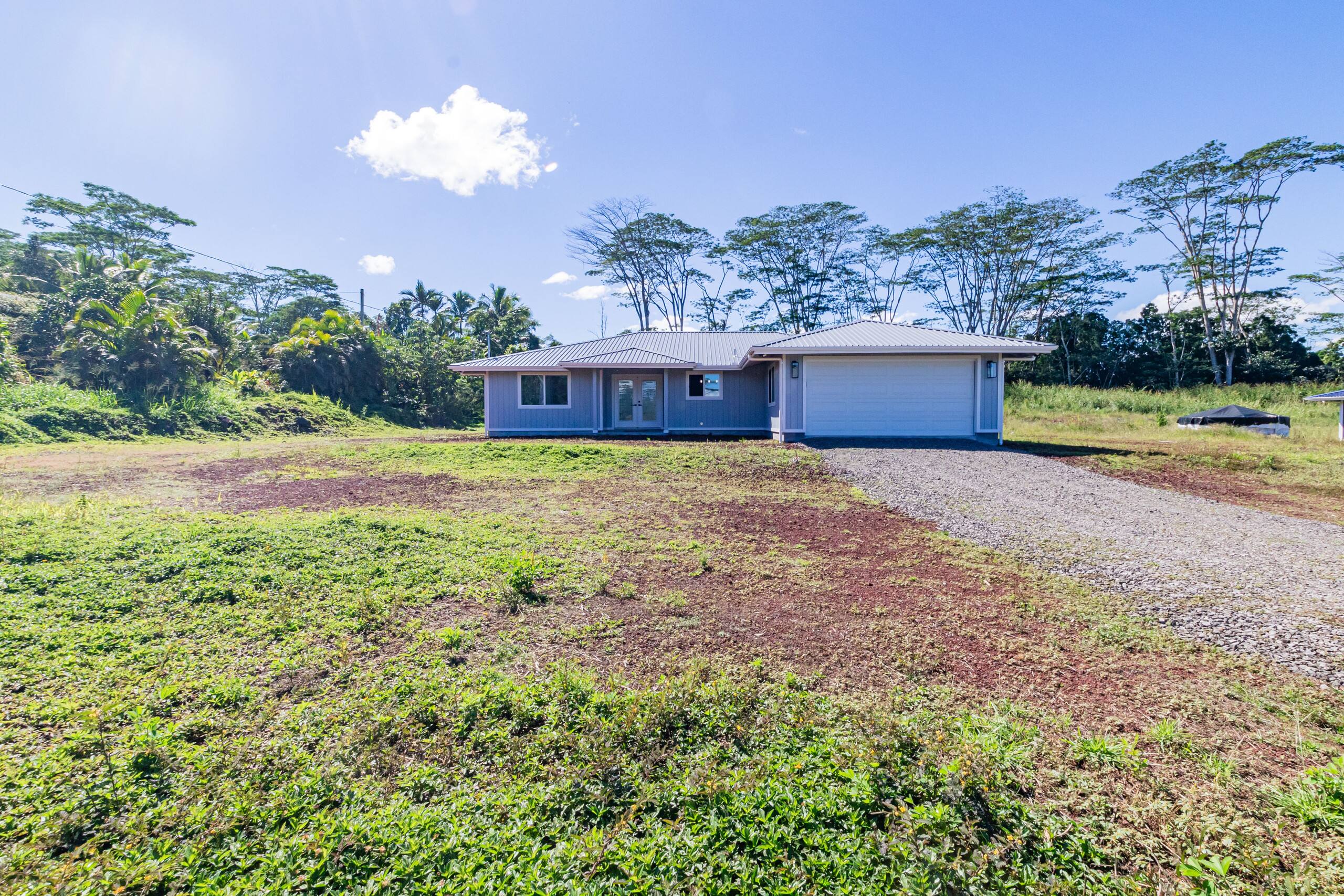 Home in Keaau · ★5.0 · 3 bedrooms · 3 beds · 2 private baths - Image 40