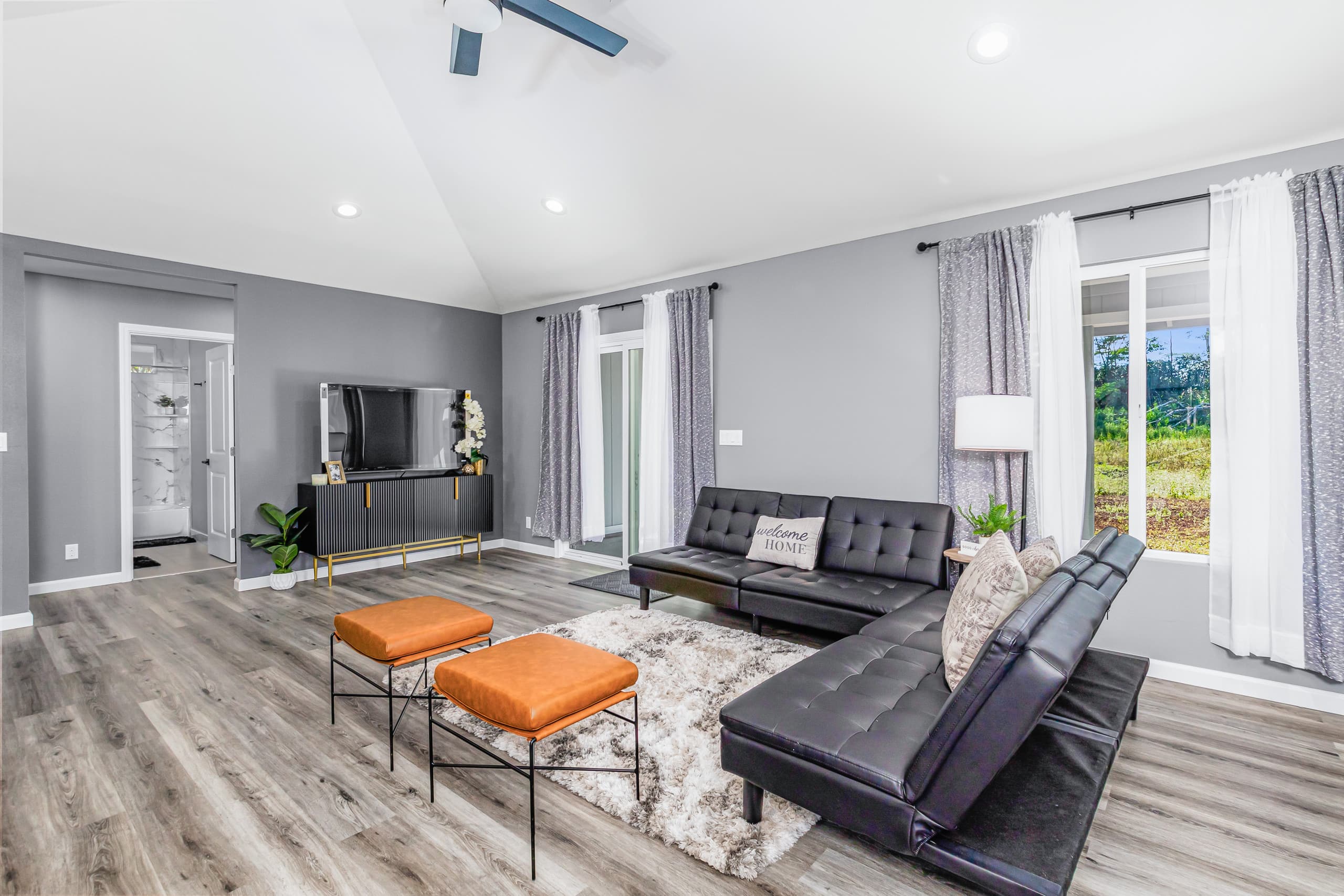Home in Keaau · ★5.0 · 3 bedrooms · 3 beds · 2 private baths - Image 7