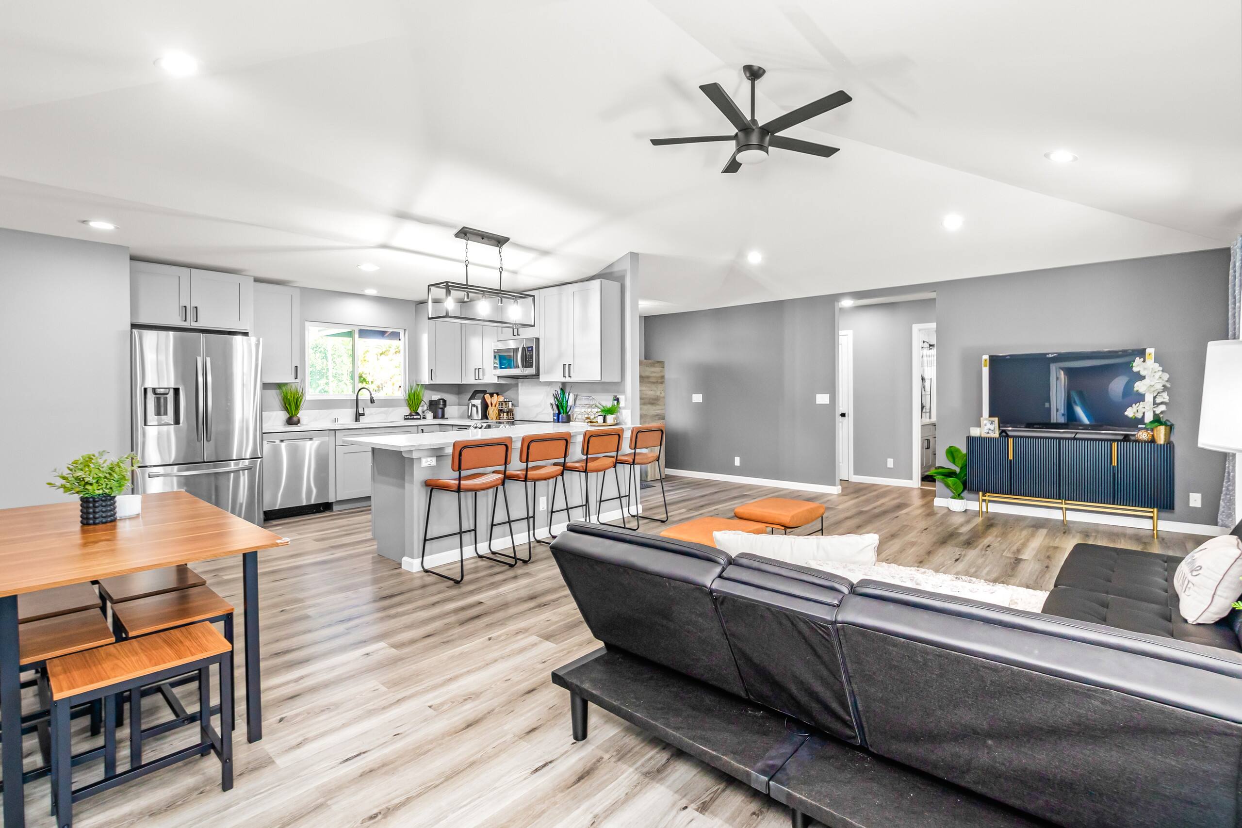 Home in Keaau · ★5.0 · 3 bedrooms · 3 beds · 2 private baths - Image 5