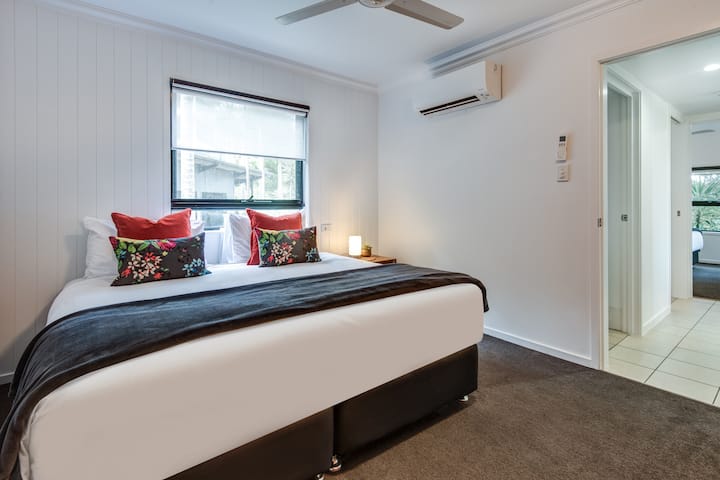 Posteľ s veľkosťou King je možné na požiadanie rozdeliť na dve jednolôžka.