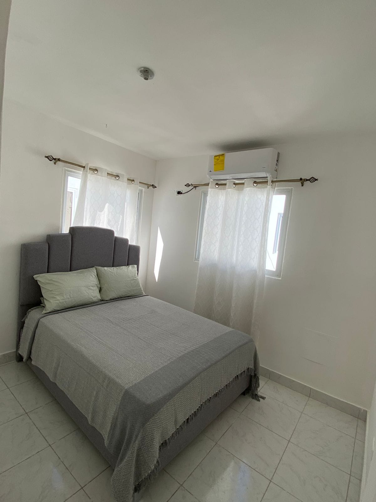 غرفة النوم 2