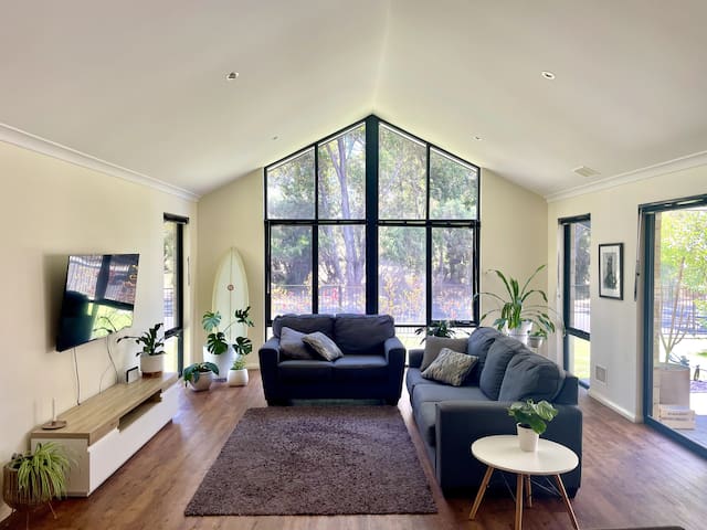 Relaxed Down South Retreat