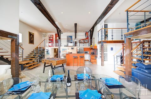 Jumanji / Loft / 12 V. /Bowling / Flipper / Garage