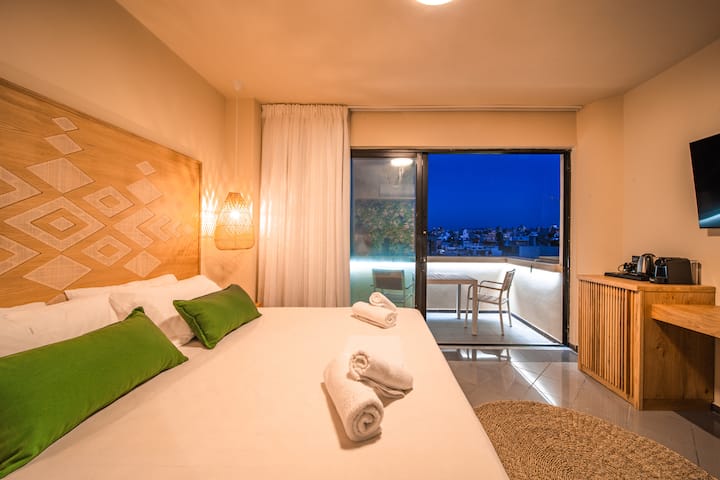 Hom54 City View Luxury Suite - Heraklion