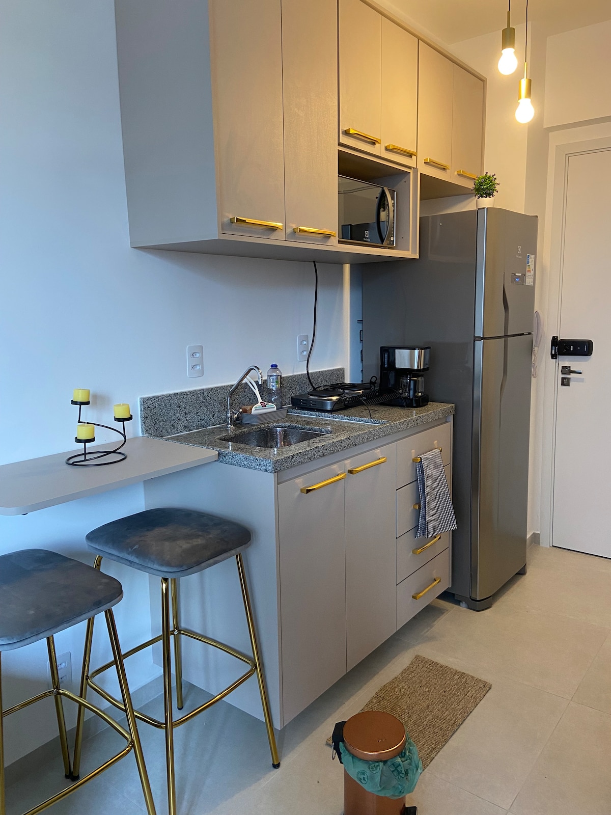 Airbnb em destaque: Full studio for 1-2 people em Consolação