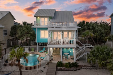 Popular Airbnb listing: Key Lime Cottage - Heated Pool & Private Beach in Orange Beach