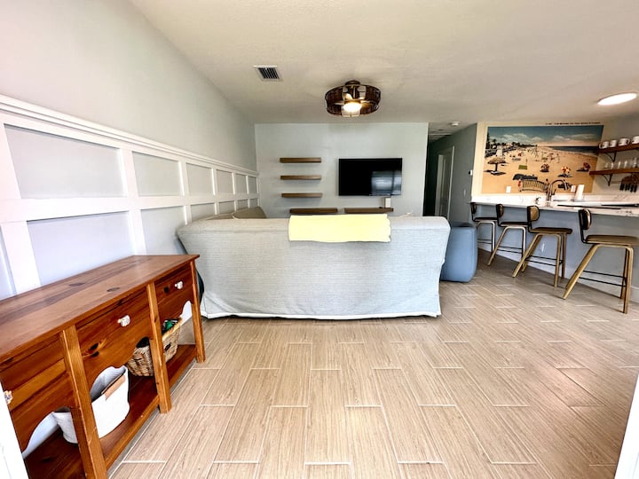 3-bedroom/ 2-bath 'Luke’s Landing' Island Getaway - Jensen Beach, FL