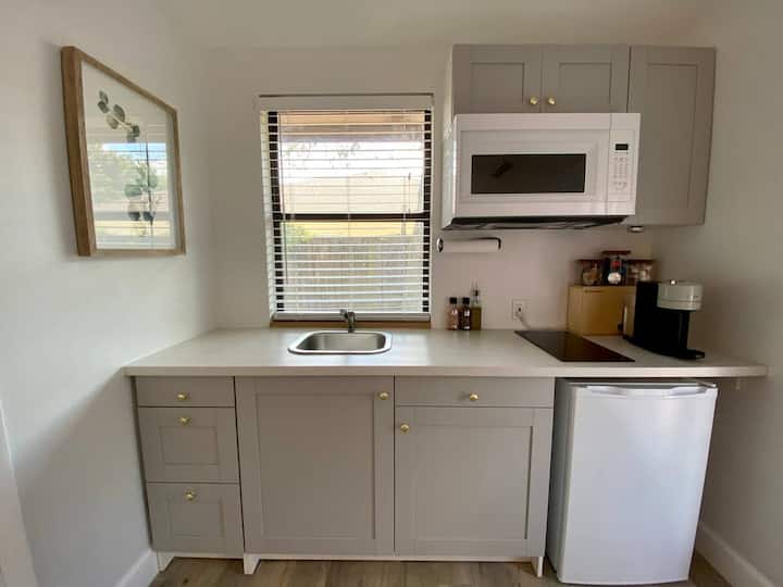 Boutique Studio In Orlando - Camping World Stadium - Orlando